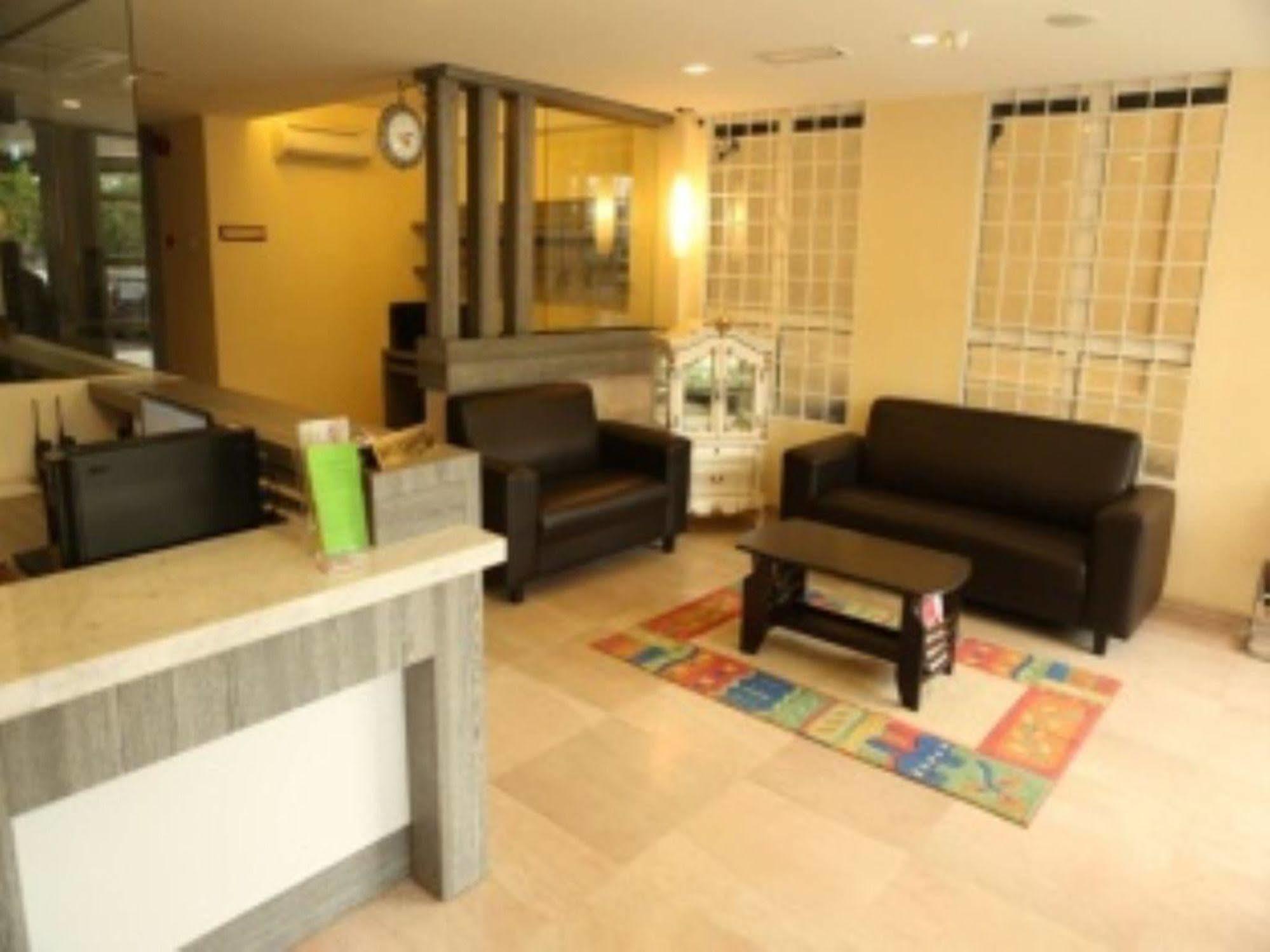 Hotel Seniman Sentul Kuala Lumpur Luaran gambar